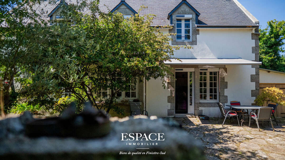 A vendre à Trégunc près des plages - charme breton - pierres anciennes et jardin paysager de 4 320 m² - photo 5