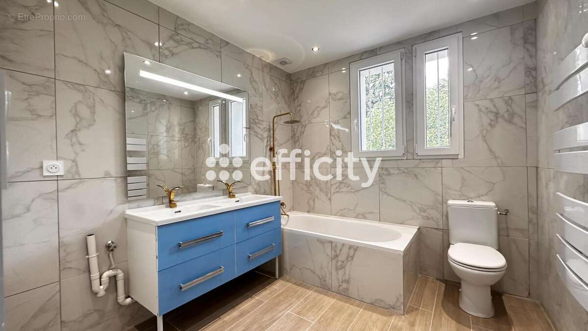 Maison 82 m² à Montelimar  - photo 9