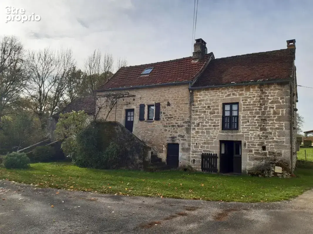 Maison à LARAMIERE