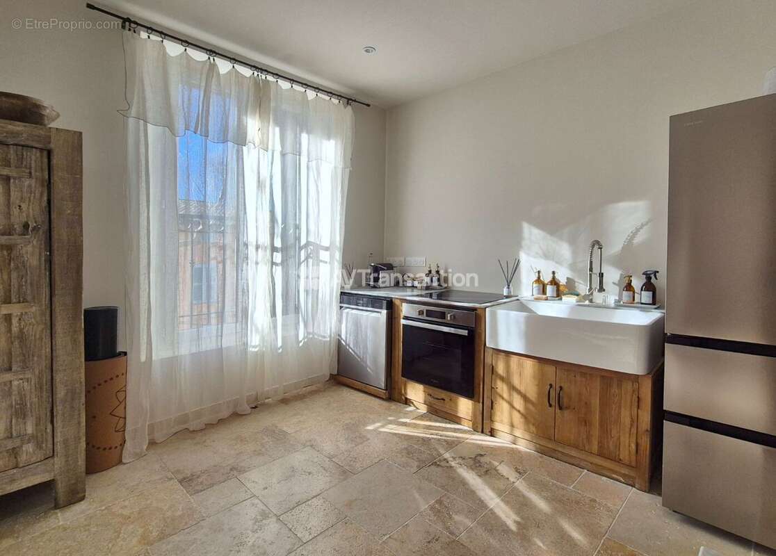 Appartement à LORGUES