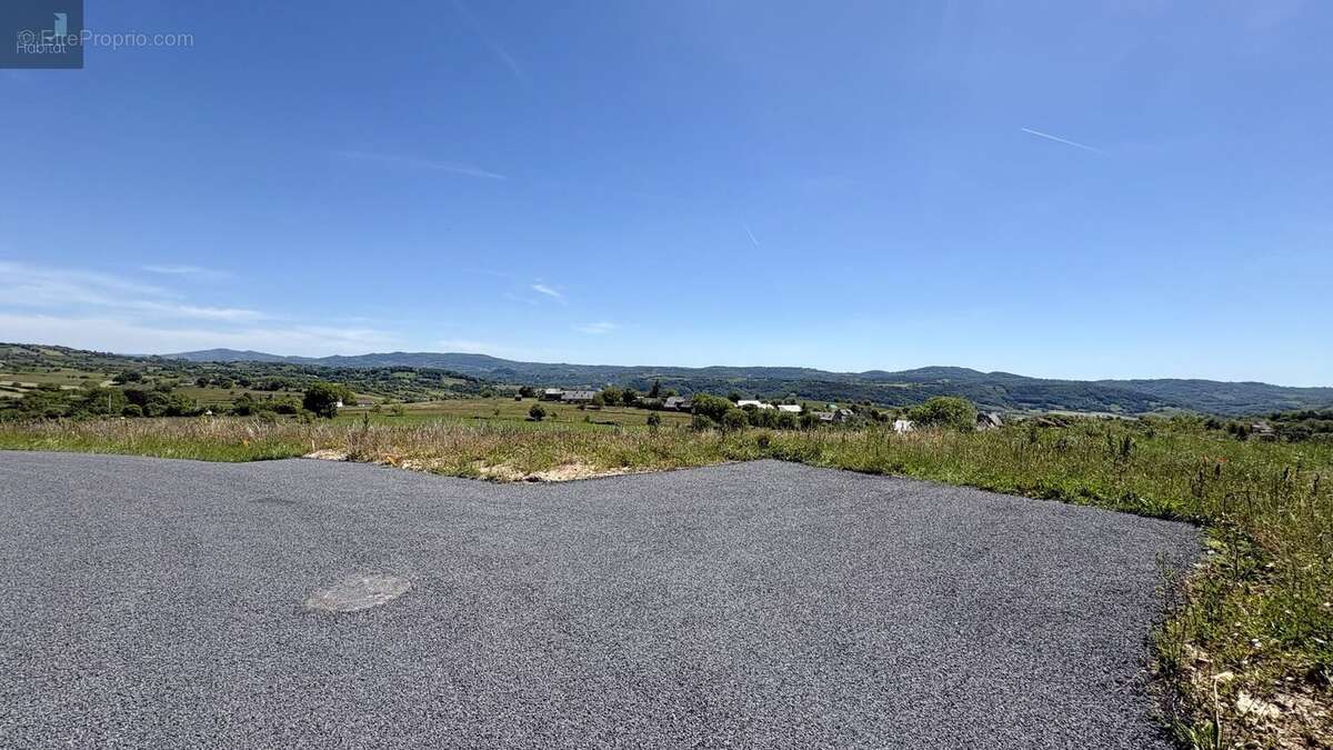 Terrain à ESPALION