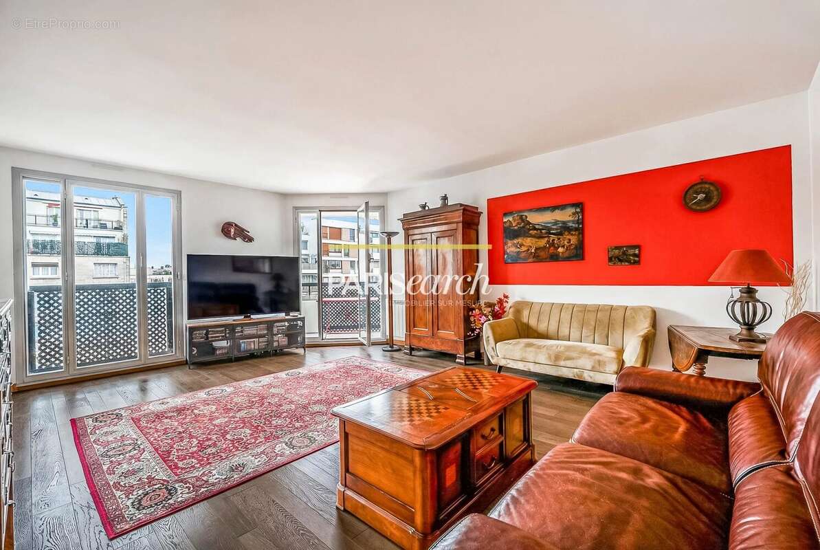 Appartement à PARIS-12E