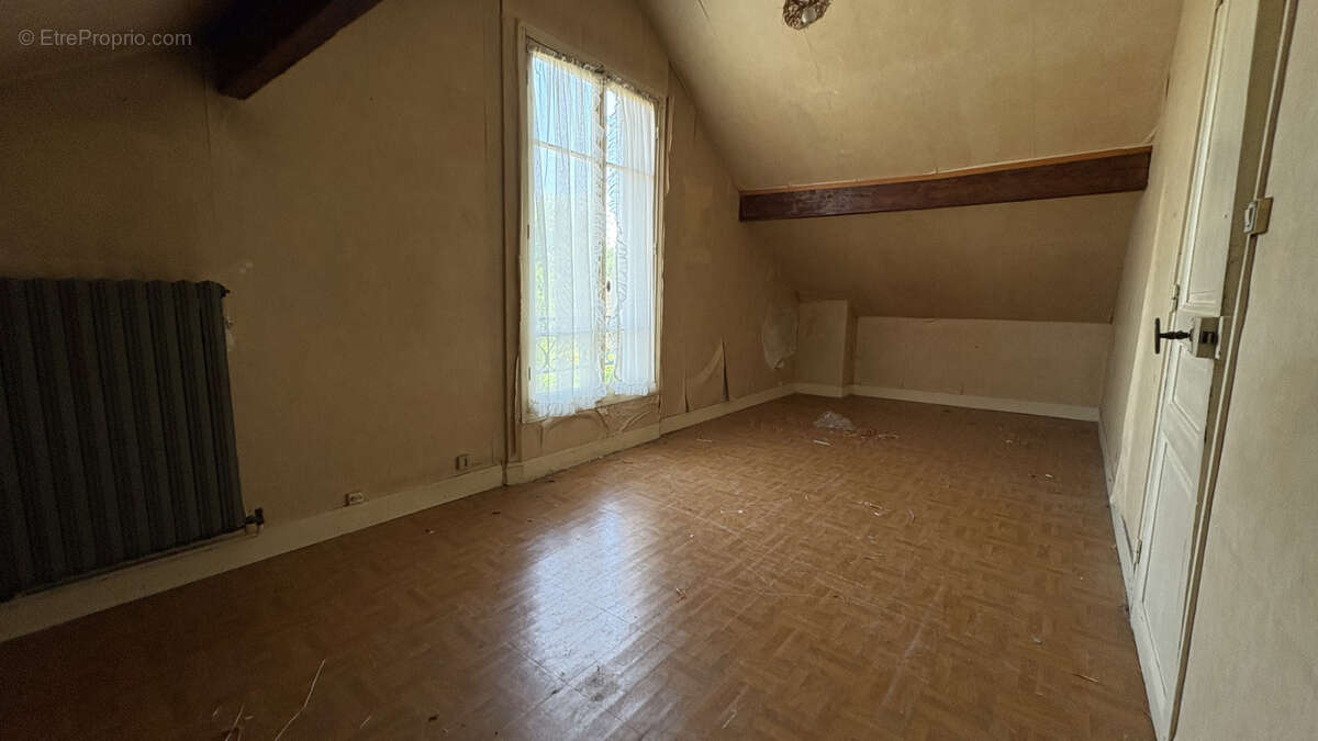 Maison à TREMBLAY-EN-FRANCE