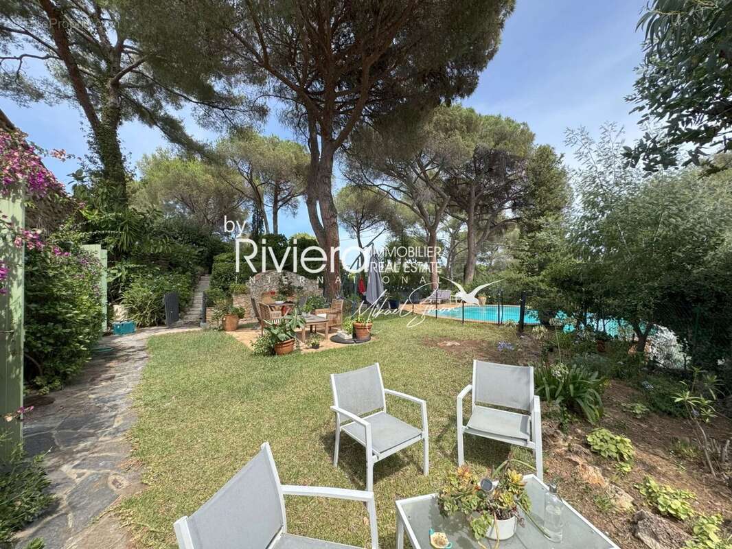 Propriété au charme provençal sur une parcelle de 2821m2 ave - photo 27