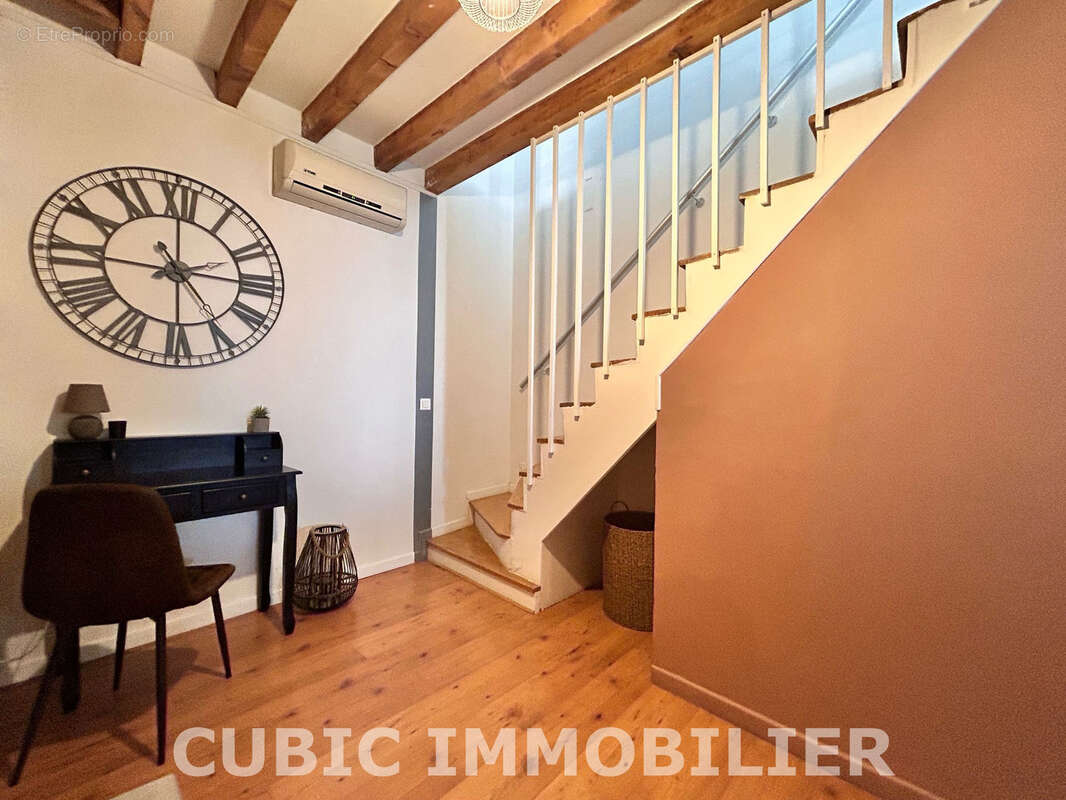 Maison à VAUX-EN-BEAUJOLAIS