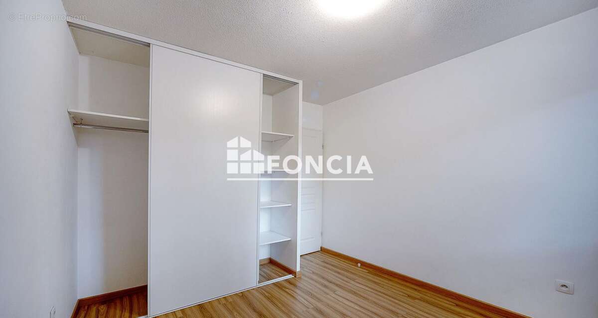 Toulouse - saint cyprien  t3 + parking - vendu libre - photo 8