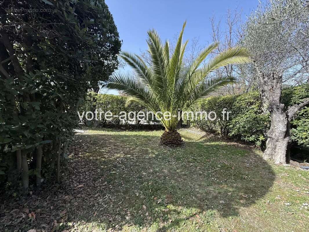 Maison à TOURRETTE-LEVENS