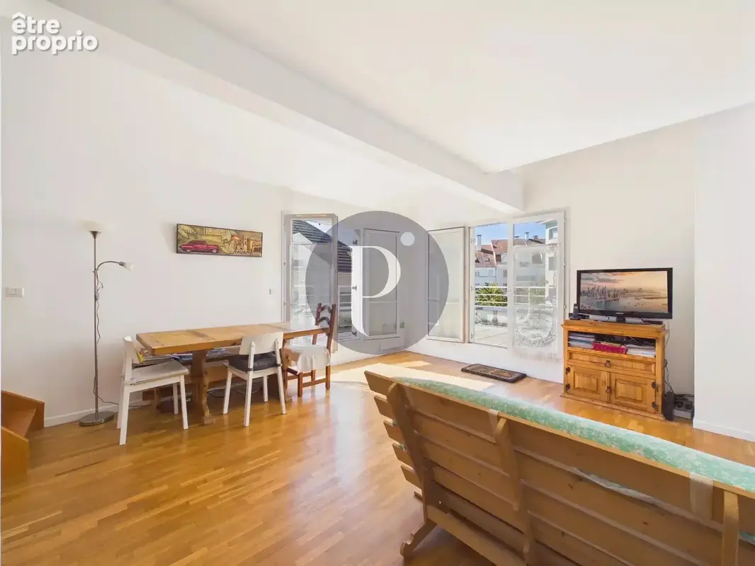 Duplex lumineux avec terrasse de 40 m² — Wissous - photo 5