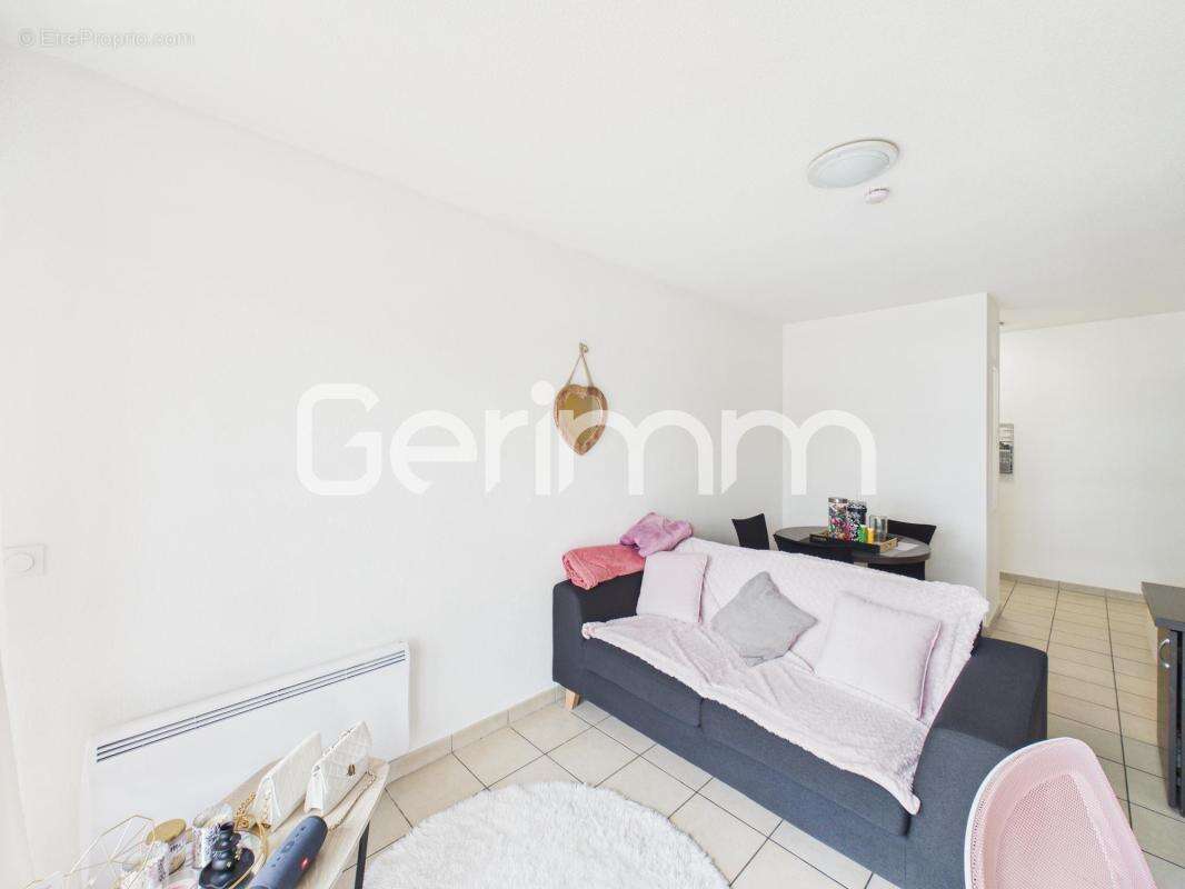 Appartement à MEYLAN