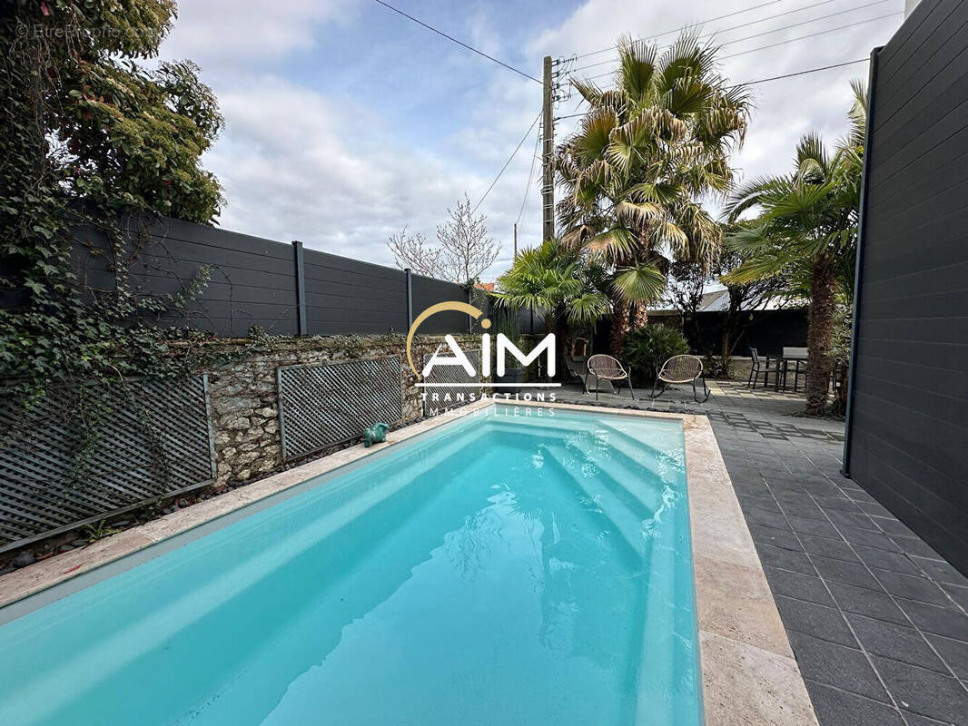 Maison à JOUE-LES-TOURS