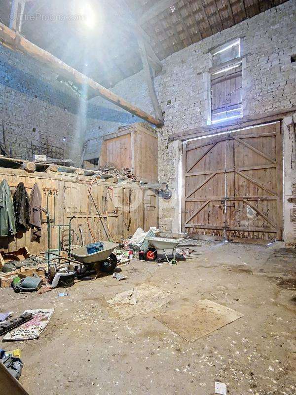 Maison à BOUZANCOURT