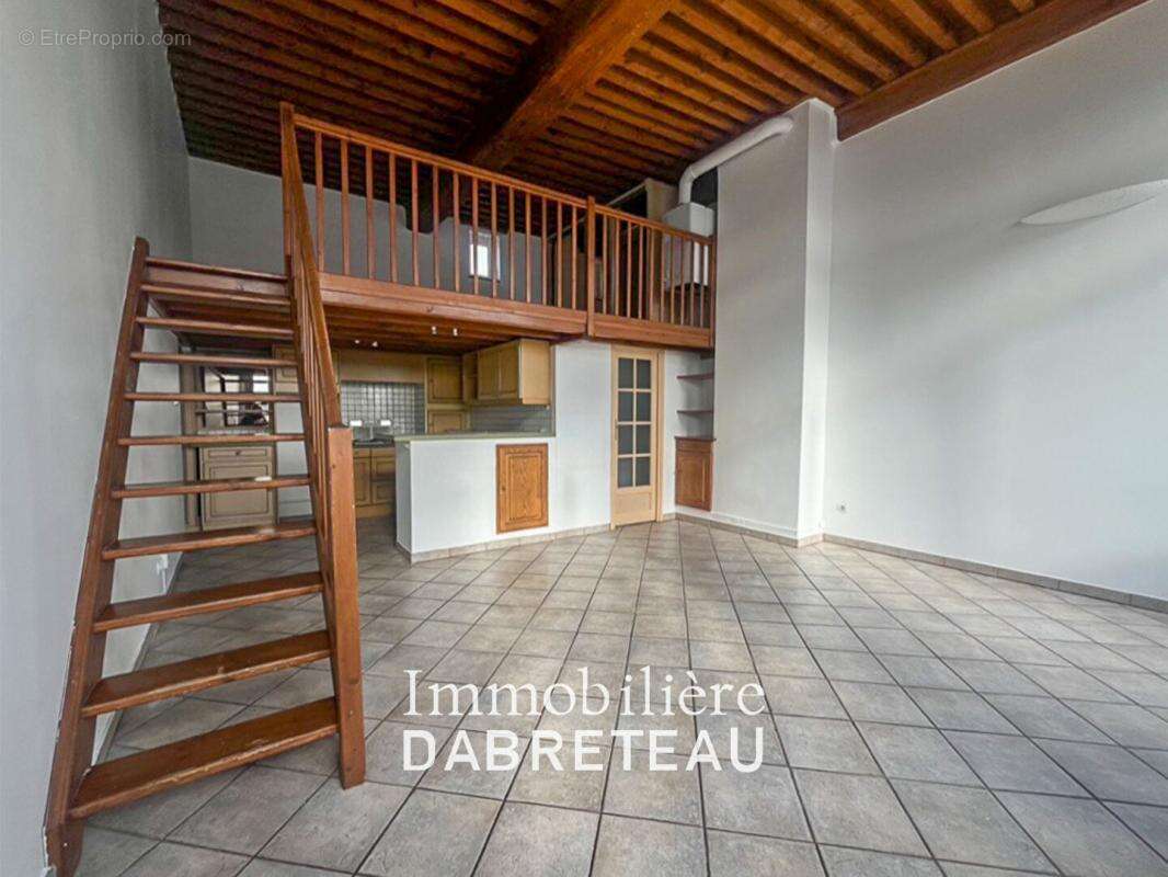 Appartement à LYON-4E