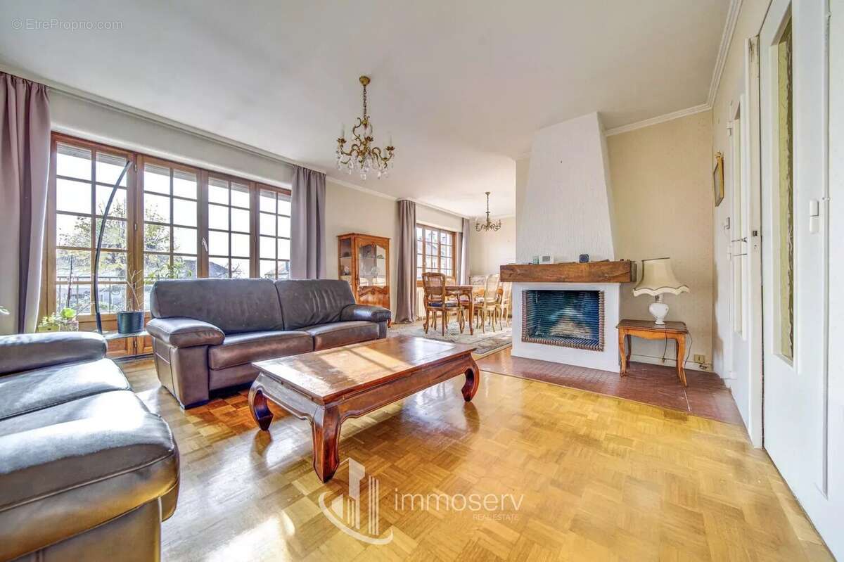 Maison à AMANVILLERS