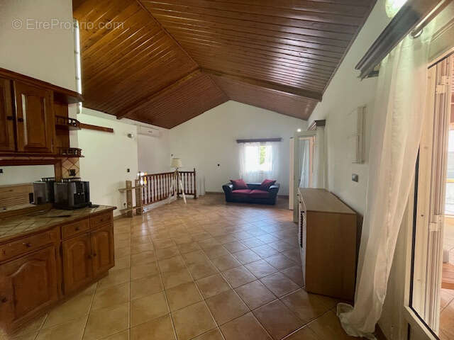 Maison à SAINT-DENIS