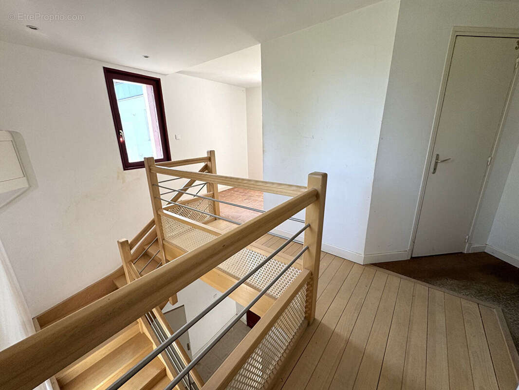 Appartement Toulouse 4 pièces 126m² + Terrasse + Balcon + 2 parking ! POUVOURVILLE - photo 11