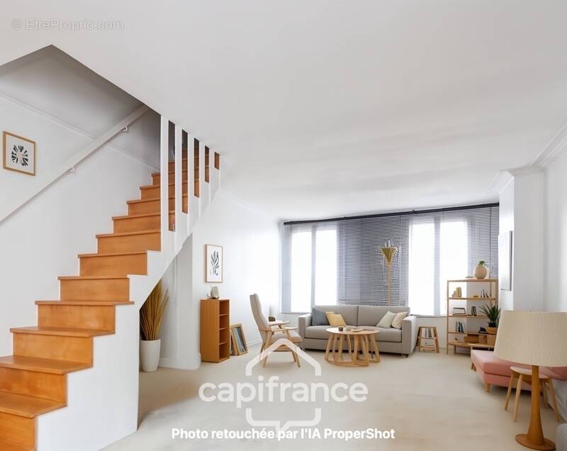 Appartement à PARIS-14E