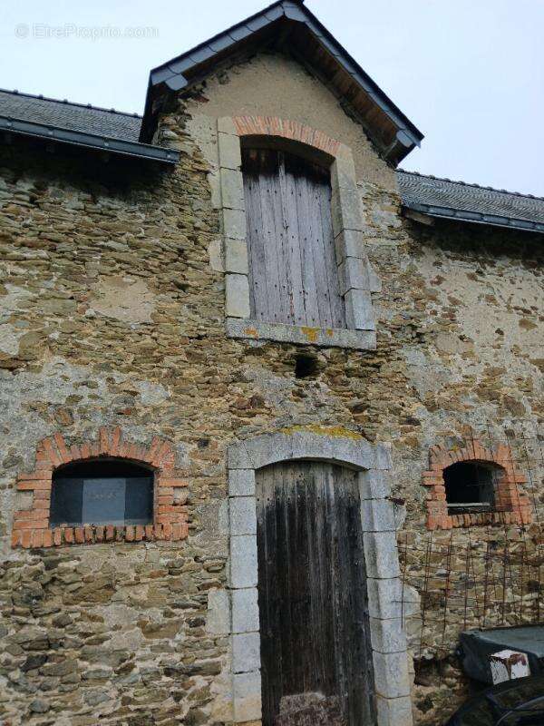 Maison Les Hauts d'Anjou 5 pièces 155 m2 - photo 2