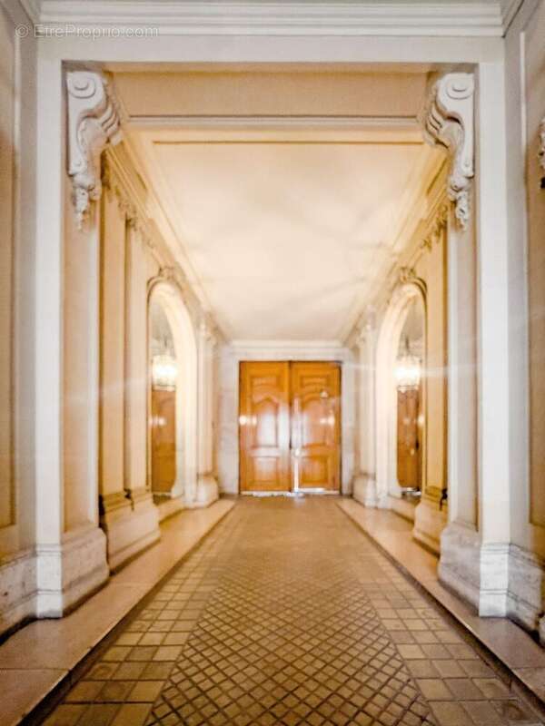 Photo 5 - Appartement à PARIS-17E