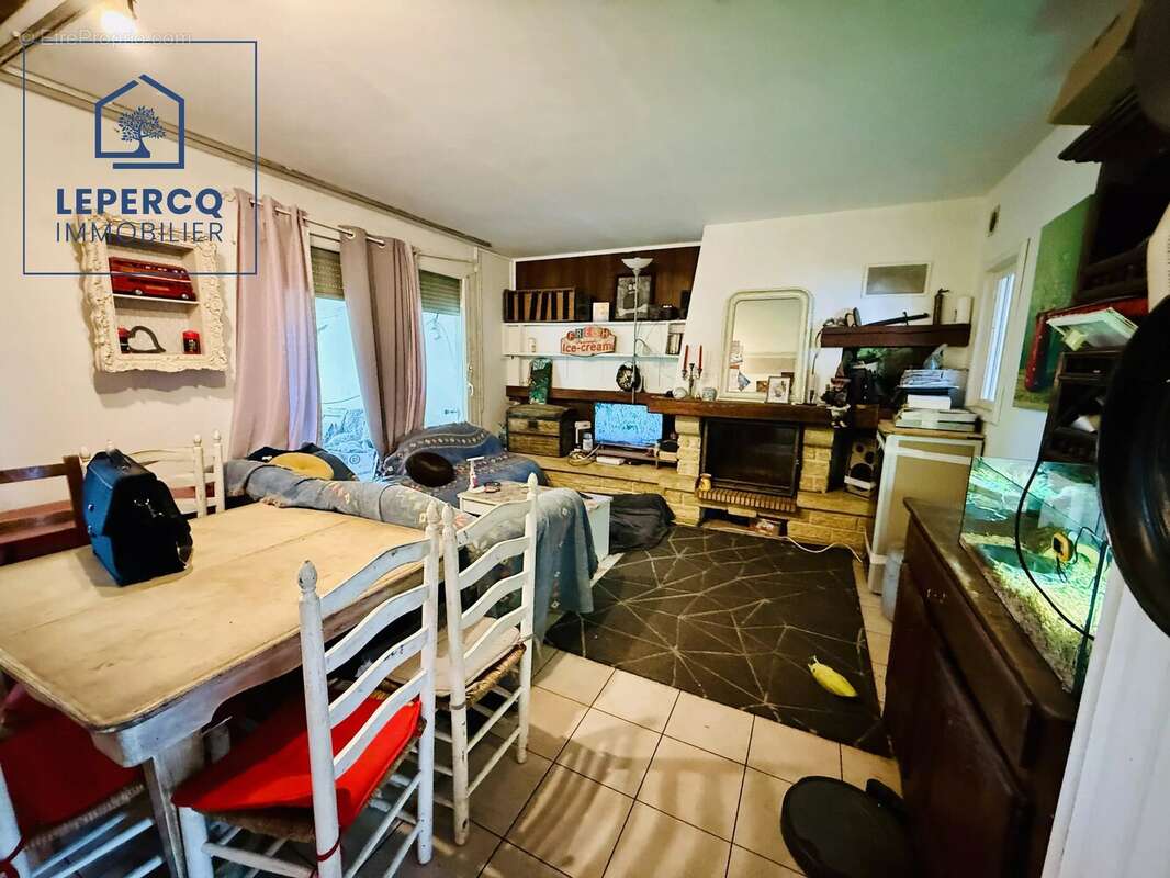 Maison à LA FERTE-MILON