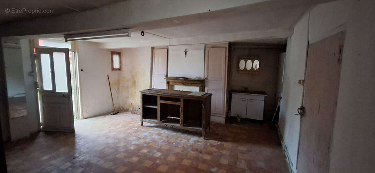 Maison à VINCLY