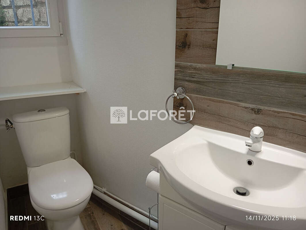 Maison à SAINT-LAURENT-DE-CERDANS