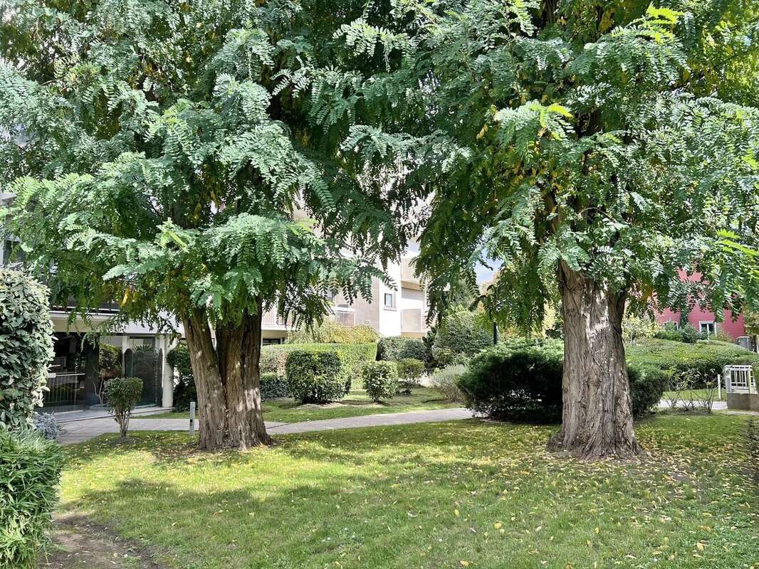 Appartement à SAINT-MAUR-DES-FOSSES