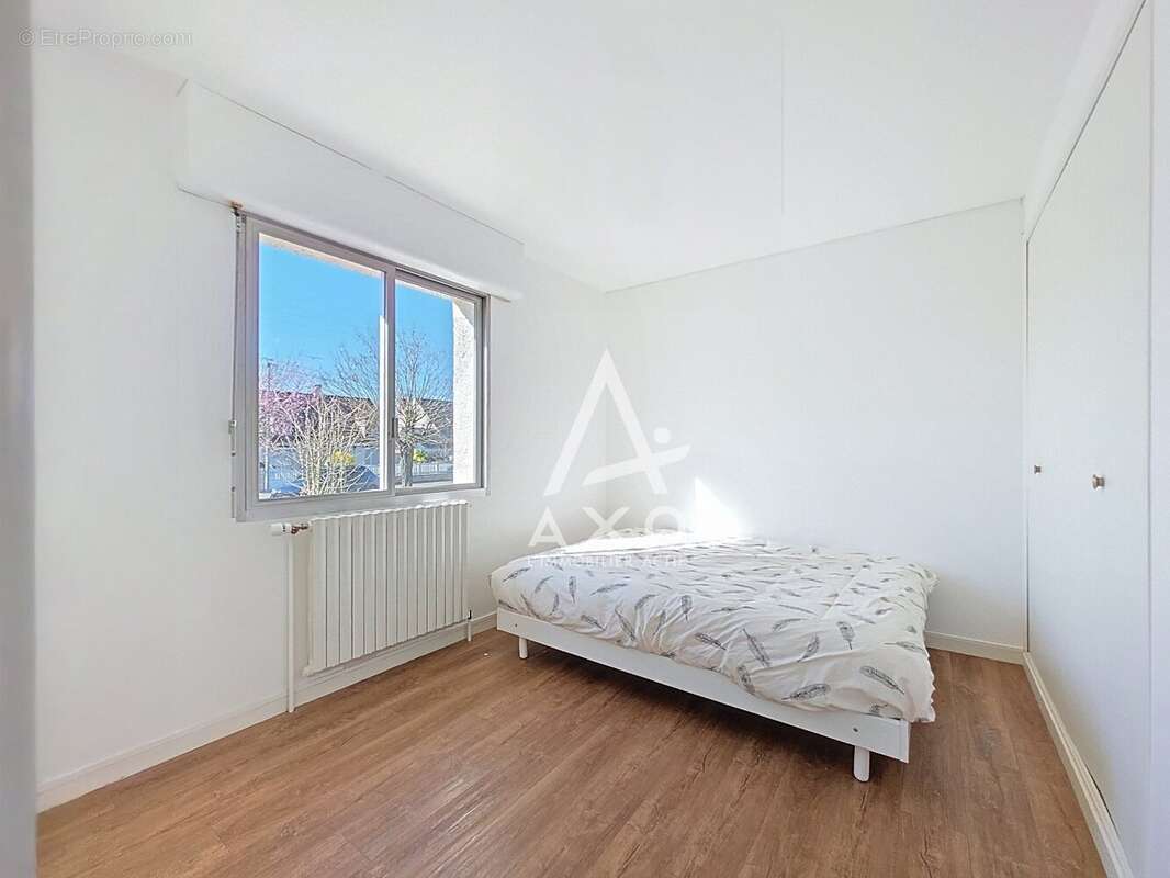 Maison à VILLEMANDEUR