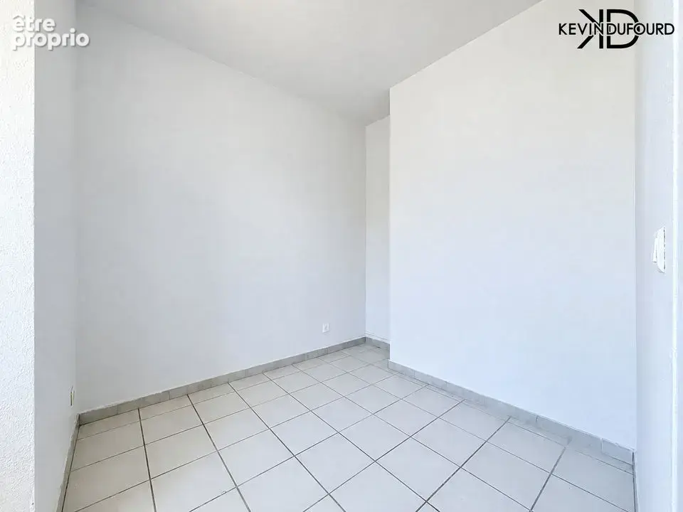 Appartement 3 pièces 50 m² à vendre à Aubenas (07200) - photo 3