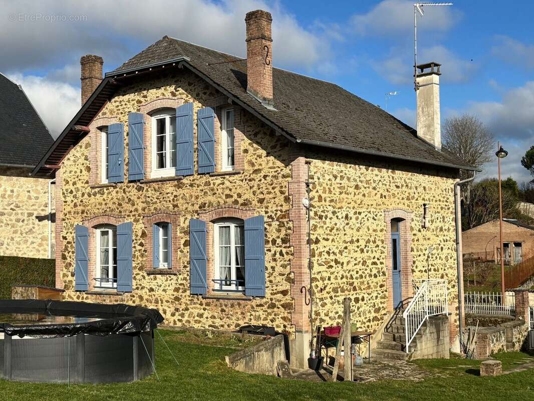 Maison à CHAMBERET