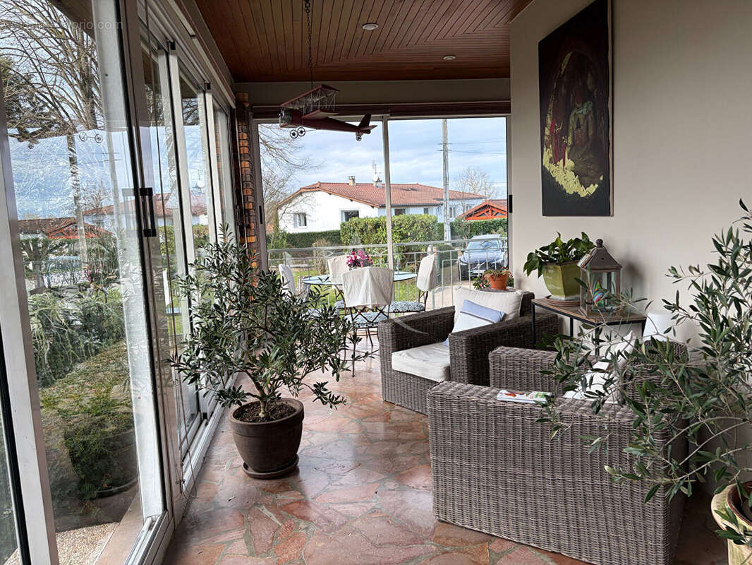 Maison à BUELLAS