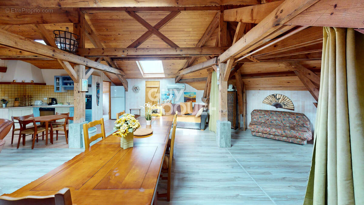 Appartement à LIT-ET-MIXE