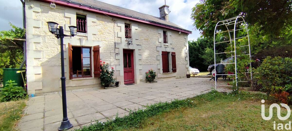 Photo 1 - Maison à MARIGNY-BRIZAY