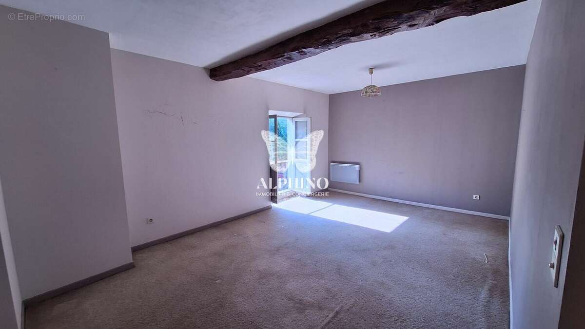 Appartement à NONTRON