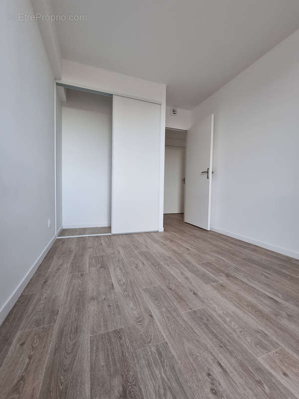 Appartement à SAINT-ERBLON