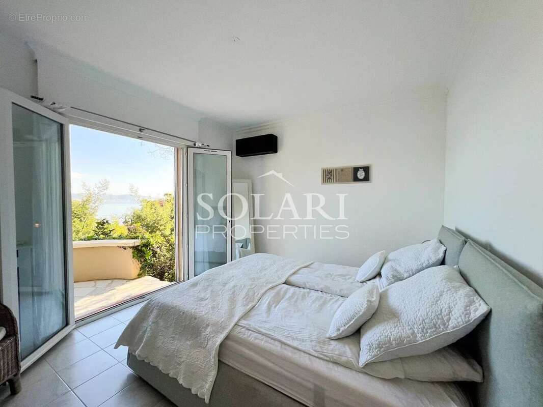 Maison à THEOULE-SUR-MER