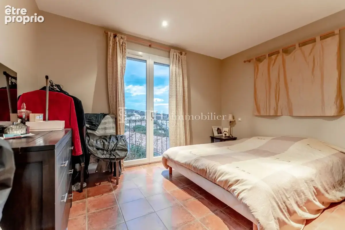 Appartement 3 pièces 60 m² à vendre à Sainte-Maxime (83120) - photo 4