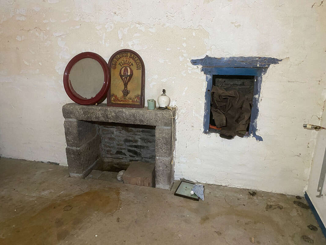 Maison à PLOUNEOUR-MENEZ