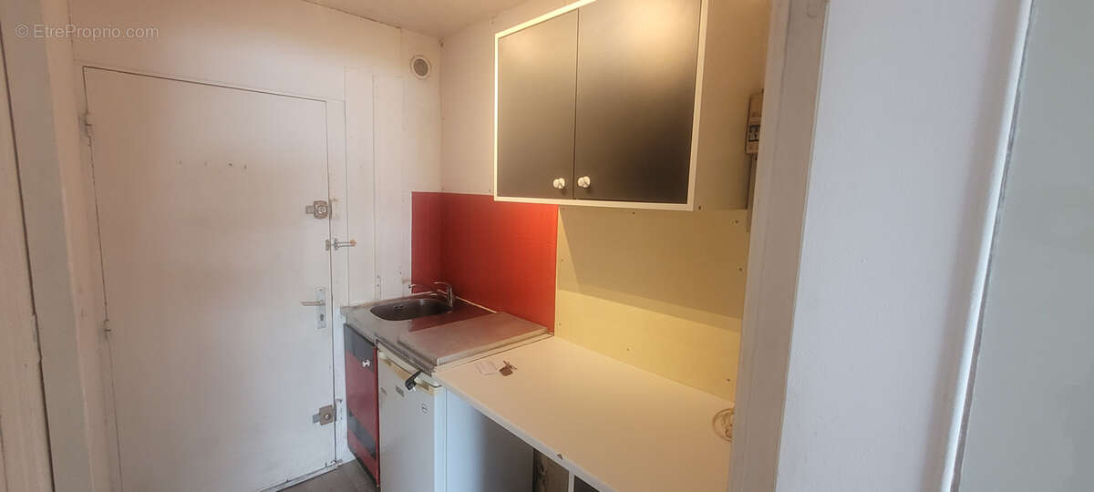 A vendre : studio 16.5 m2 + 2.75 m2 hopitaux facultes - photo 3