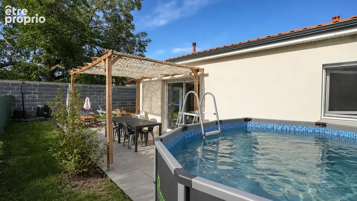 Maison 4 pièces 92 m² · à Lezoux · 92 m² · 255 000 €