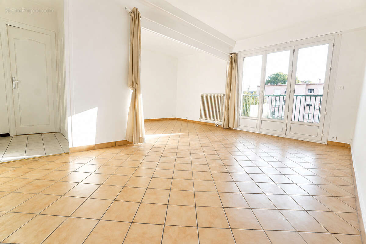 Appartement 41 m2 avec balcon sur cour - photo 3