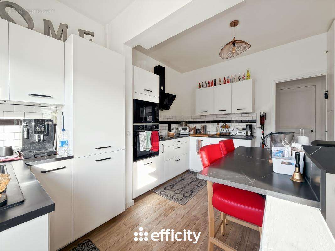 Maison à CHAMPS-SUR-MARNE