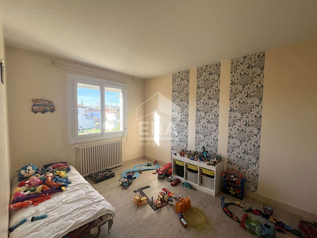 Maison à PINEUILH
