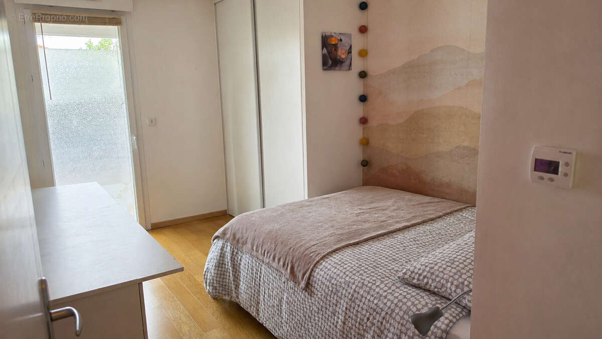 Appartement à CRAPONNE