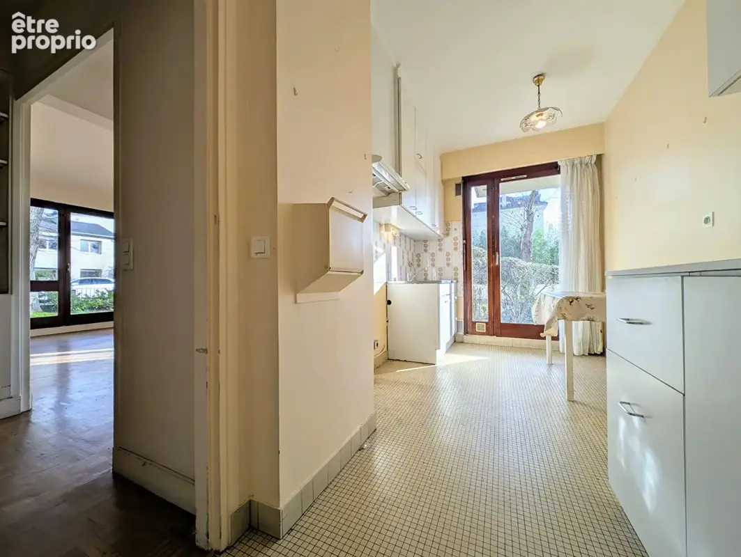 Appartement 3 pièces de 73.13 m2 - Cave et parking en sous-sol - photo 4