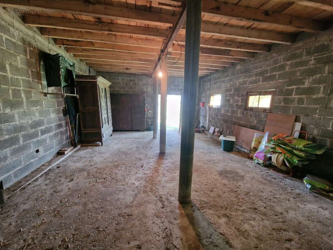 Maison à CASTELLA