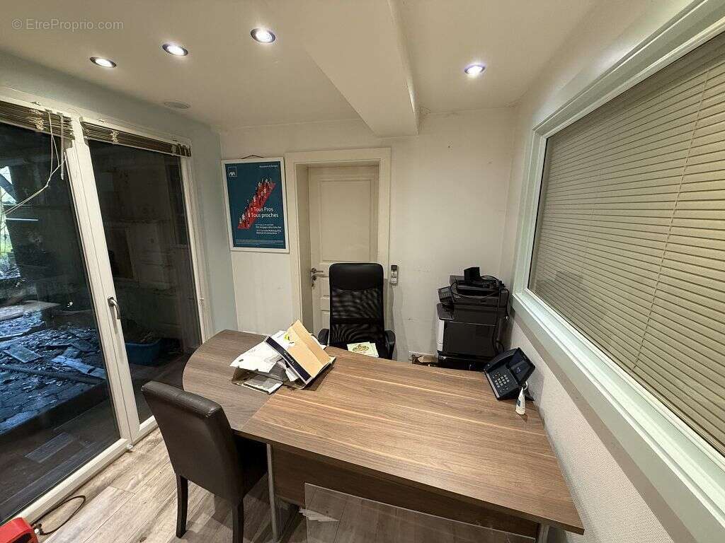 Commerce à REMIREMONT