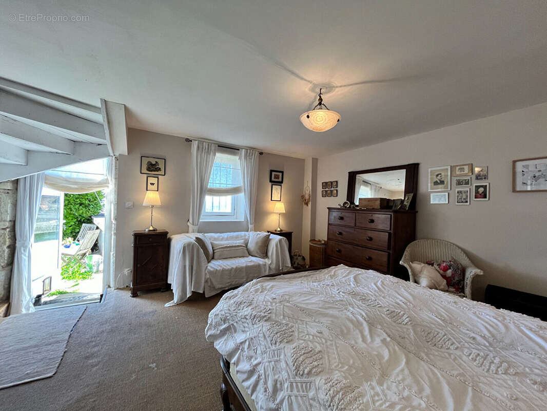 Maison à MONFLANQUIN