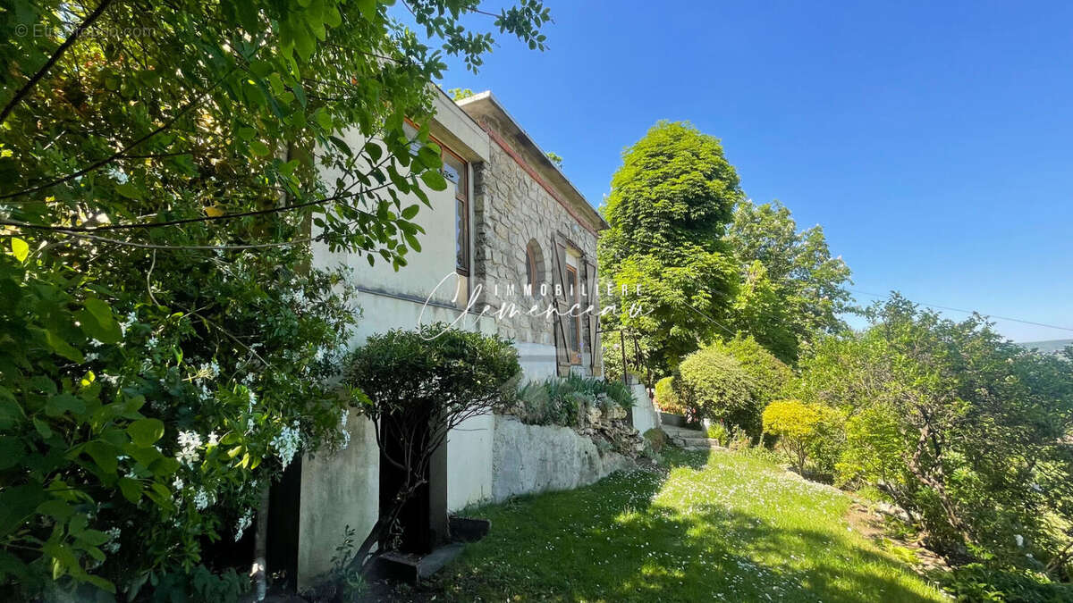 Appartement à VILLENNES-SUR-SEINE