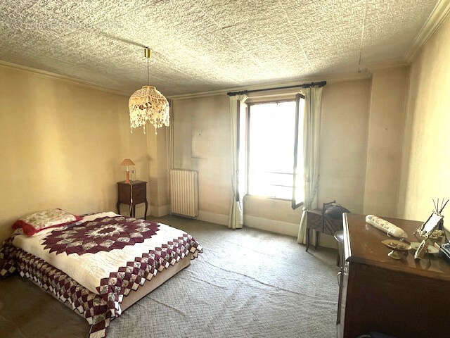 Maison à FONTENAY-SOUS-BOIS