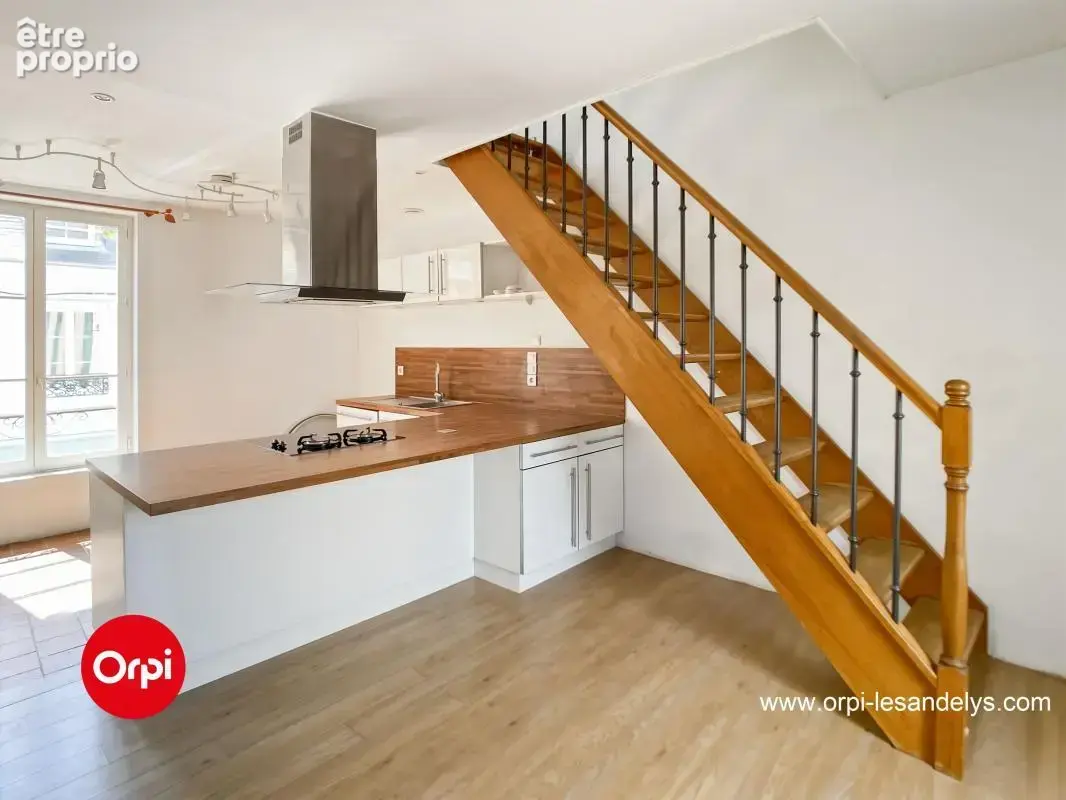 Maison et local commercial À Vendre - photo 17